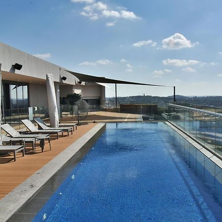 Menlyn Maine Luxury Rentals Pretoria-Noord Exterior foto