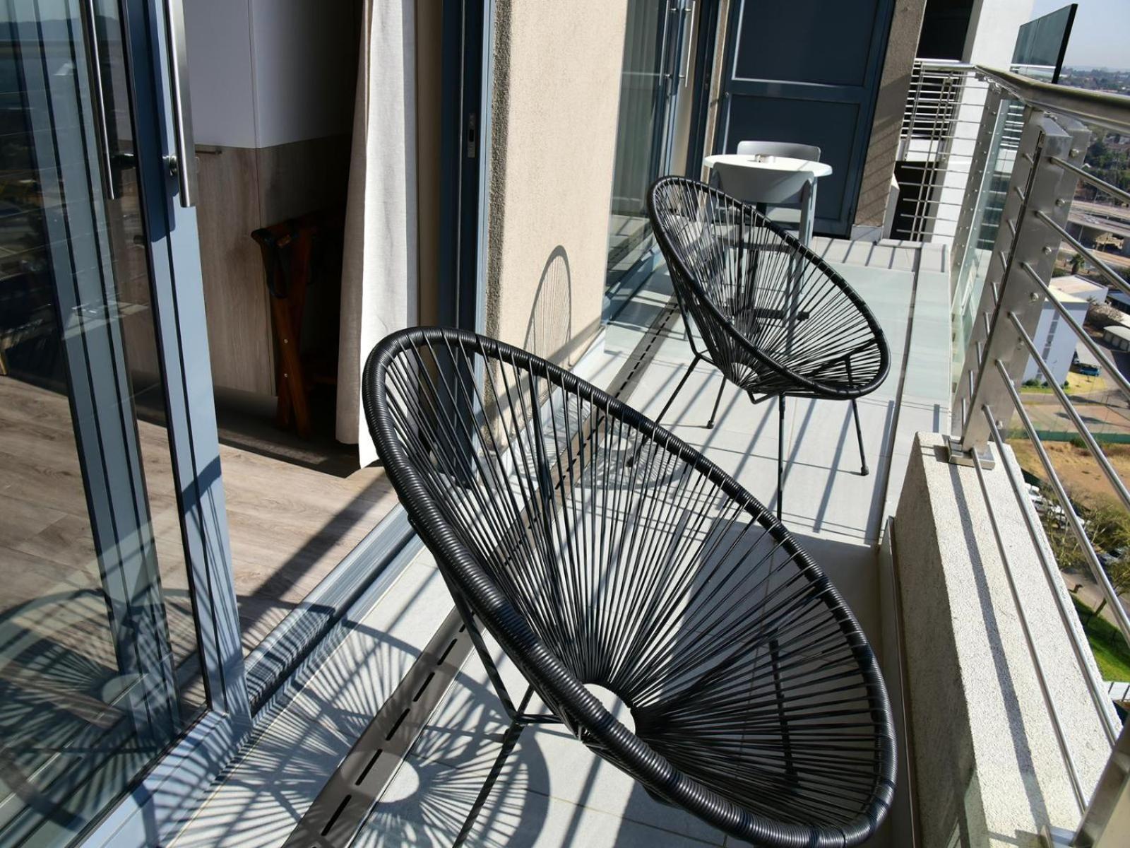 Menlyn Maine Luxury Rentals Pretoria-Noord Exterior foto