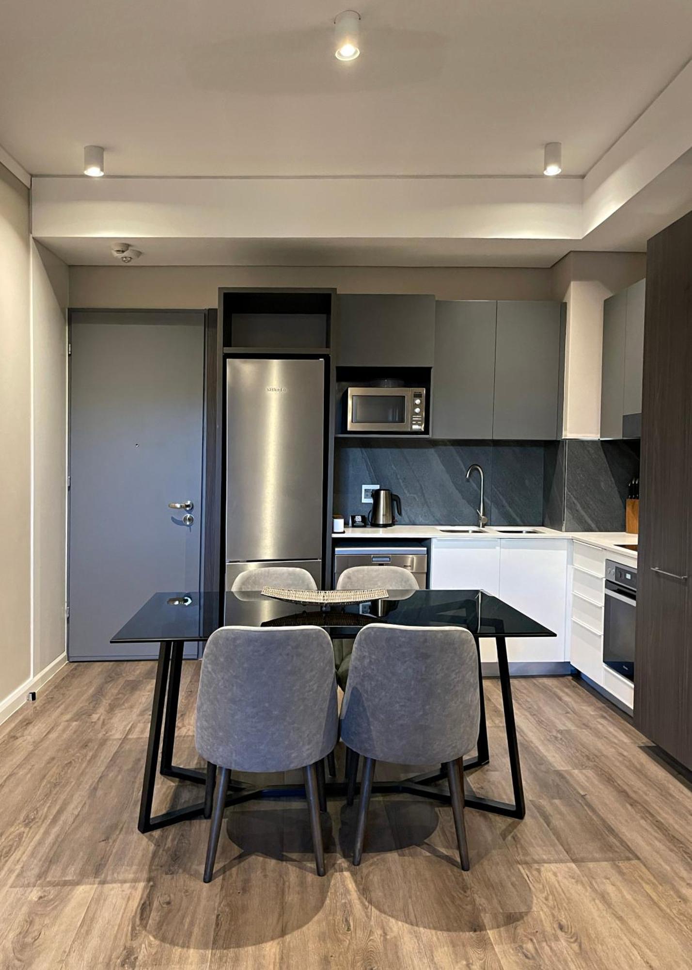 Menlyn Maine Luxury Rentals Pretoria-Noord Exterior foto